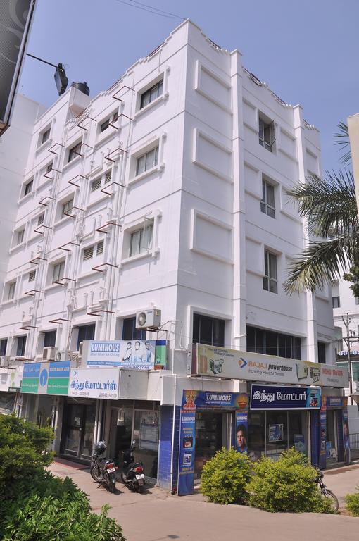 فندق إم إن إتش رويال بارك Palayankottai المظهر الخارجي الصورة